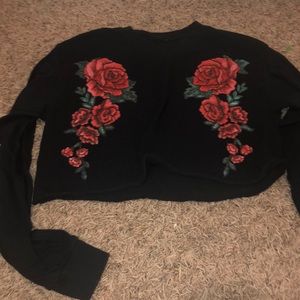 long sleeve crop top